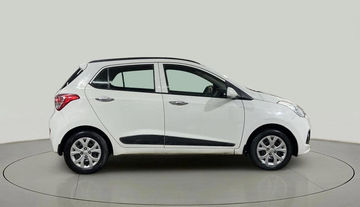 2014 Hyundai Grand i10 SPORTZ 1.2 KAPPA VTVT, Petrol, Manual, 48,385 km, Right Side View