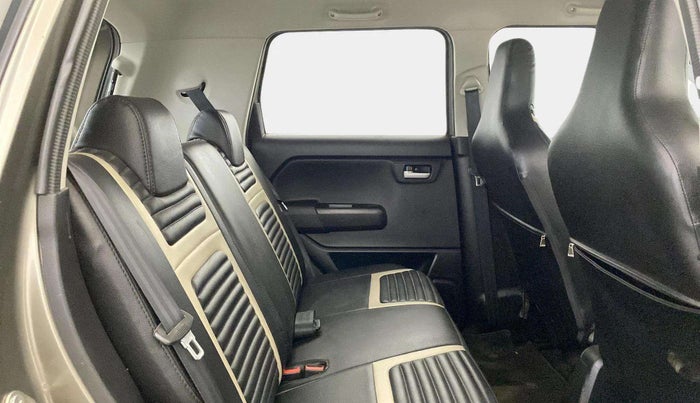 2021 Maruti New Wagon-R VXI 1.0, Petrol, Manual, 26,946 km, Right Side Rear Door Cabin