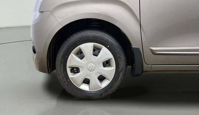 2021 Maruti New Wagon-R VXI 1.0, Petrol, Manual, 26,946 km, Left Front Wheel
