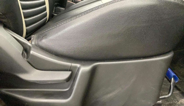 2021 Maruti New Wagon-R VXI 1.0, Petrol, Manual, 26,946 km, Driver Side Adjustment Panel