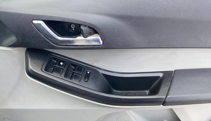 2021 Tata Tiago XZ PLUS PETROL, Petrol, Manual, 37,889 km, Driver Side Door Panels Control
