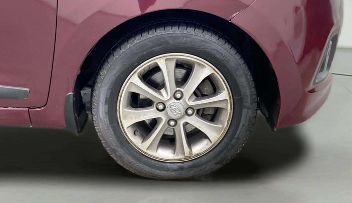 2016 Hyundai Grand i10 ASTA (O) AT 1.2 KAPPA VTVT, Petrol, Automatic, 51,102 km, Right Front Wheel