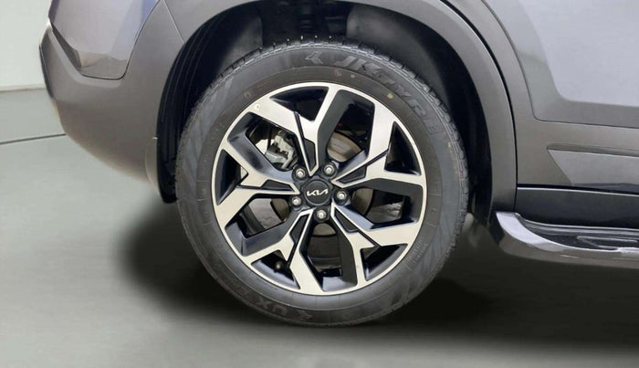 2023 KIA SELTOS  X LINE 1.5 TURBO PETROL DCT, Petrol, Automatic, 25,645 km, Right Rear Wheel
