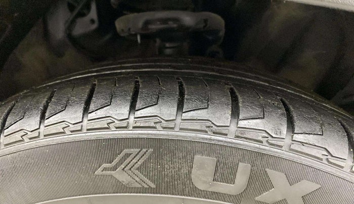 2023 KIA SELTOS  X LINE 1.5 TURBO PETROL DCT, Petrol, Automatic, 25,645 km, Right Front Tyre Tread