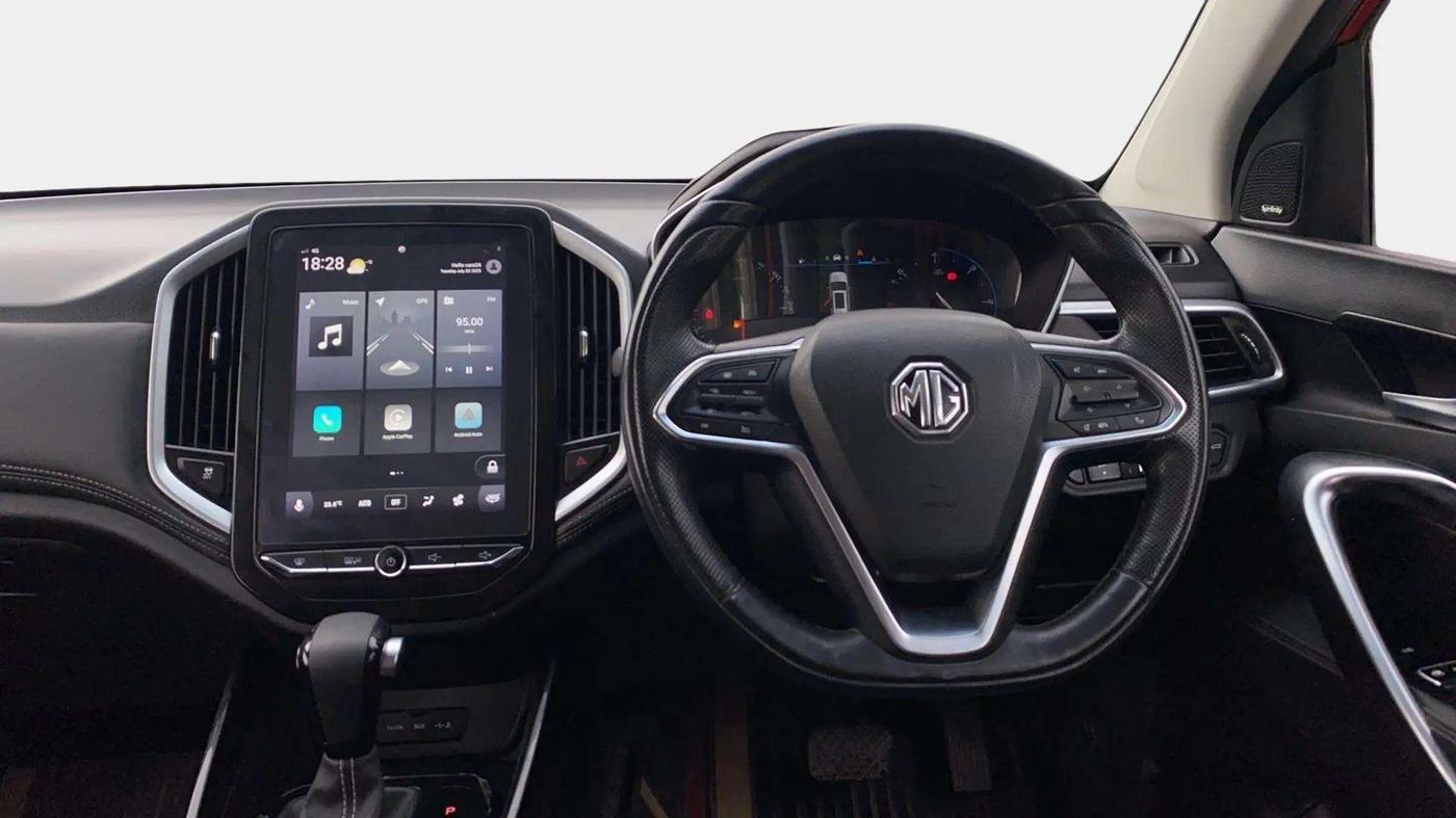 2019 MG HECTOR SHARP 1.5 DCT PETROL, Petrol, Automatic, 64,497 km, Steering Wheel Close Up