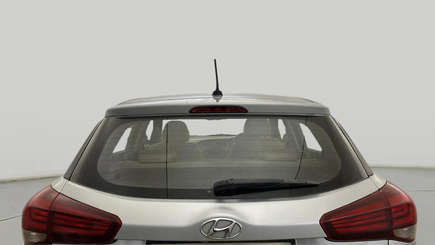 2020 Hyundai Elite i20 ASTA 1.2 (O), Petrol, Manual, 51,388 km, Rear Windshield