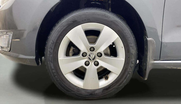 2020 Skoda Rapid AMBITION AT TSI, Petrol, Automatic, 50,749 km, Left Front Wheel