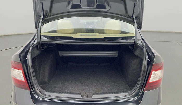 2020 Skoda Rapid AMBITION AT TSI, Petrol, Automatic, 50,749 km, Boot Open Zoomed View