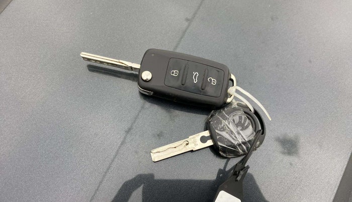 2020 Skoda Rapid AMBITION AT TSI, Petrol, Automatic, 50,749 km, Key Close Up