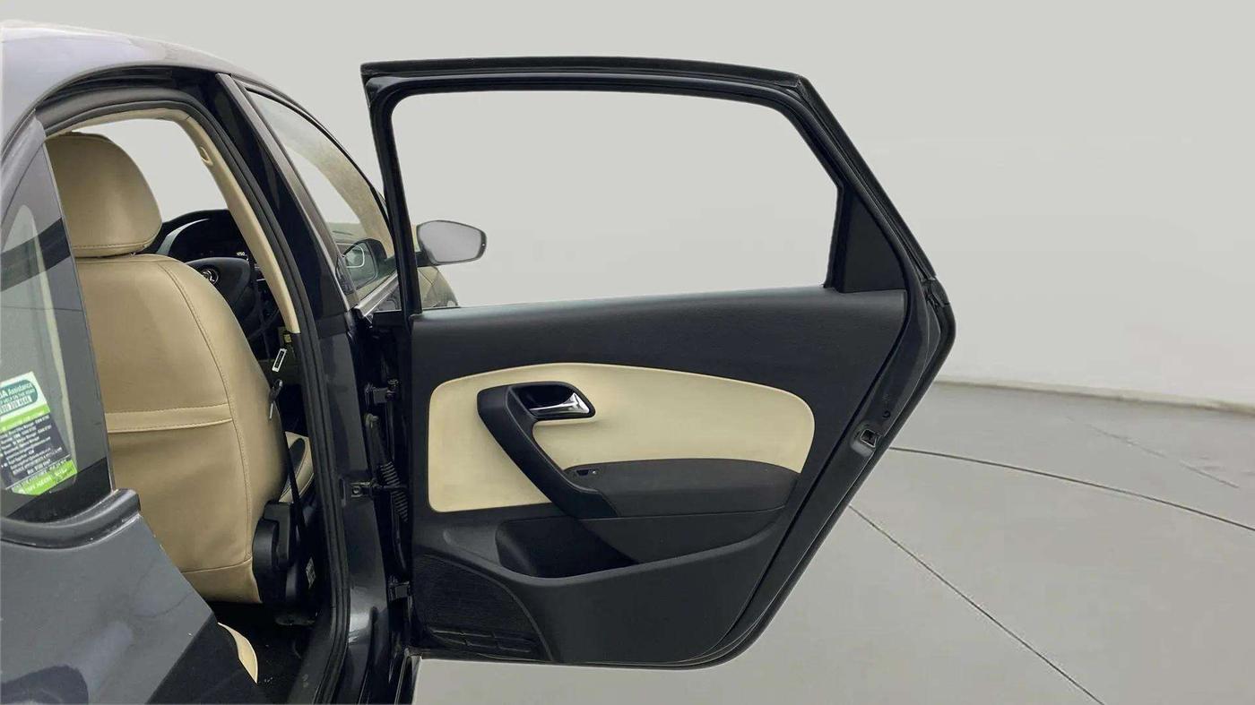 2020 Skoda Rapid AMBITION AT TSI, Petrol, Automatic, 50,749 km, RHS Rear Door