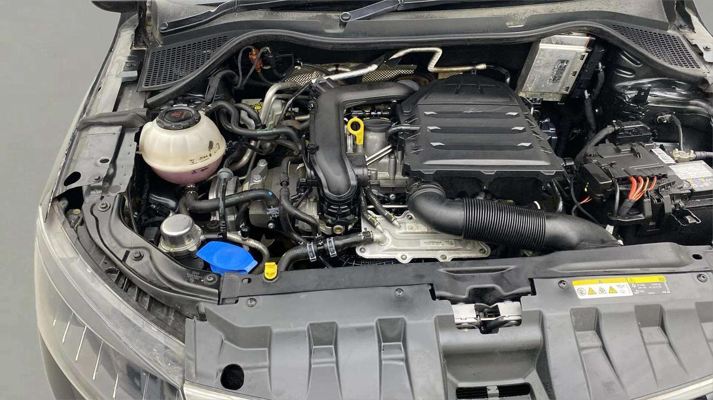 2020 Skoda Rapid AMBITION AT TSI, Petrol, Automatic, 50,749 km, Engine View - Right