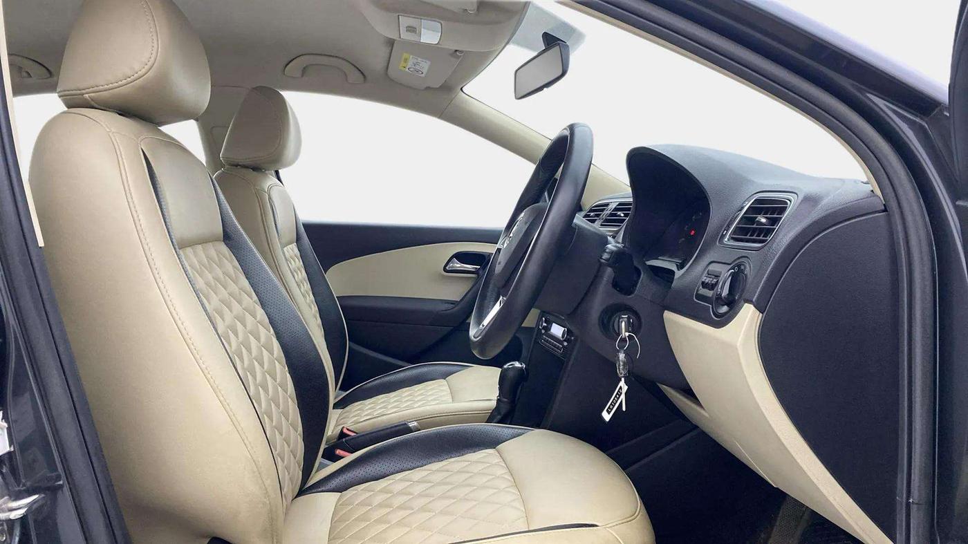 2020 Skoda Rapid AMBITION AT TSI, Petrol, Automatic, 50,749 km, Right Side Front Door Cabin