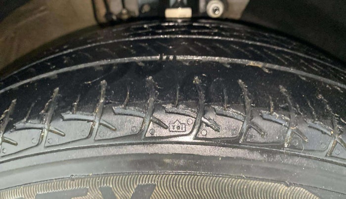 2020 Skoda Rapid AMBITION AT TSI, Petrol, Automatic, 50,749 km, Right Front Tyre Tread