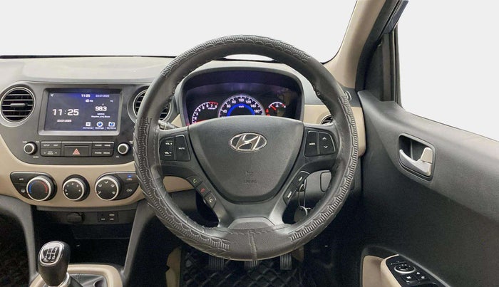 2017 Hyundai Grand i10 SPORTZ (O) 1.2 KAPPA VTVT, Petrol, Manual, 66,936 km, Steering Wheel Close Up