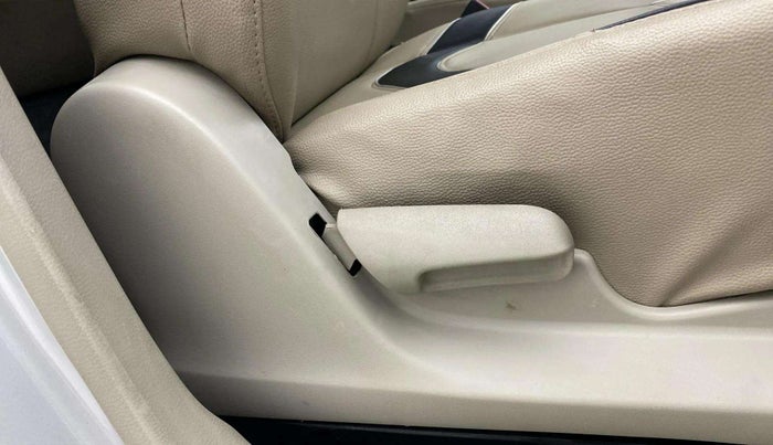 2018 Maruti Celerio ZXI AMT (O), Petrol, Automatic, 42,990 km, Driver Side Adjustment Panel