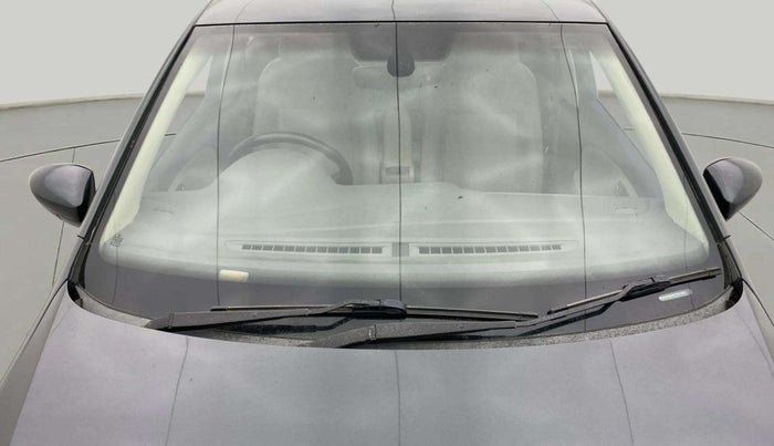 2020 Volkswagen Vento HIGHLINE 1.0L TSI, Petrol, Manual, 93,489 km, Front Windshield