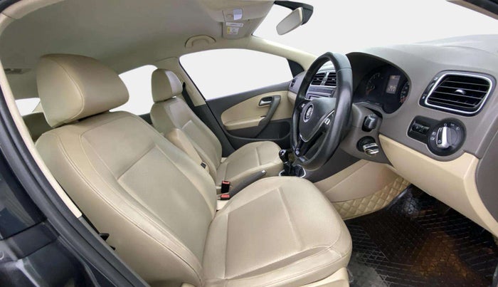 2020 Volkswagen Vento HIGHLINE 1.0L TSI, Petrol, Manual, 93,489 km, Right Side Front Door Cabin