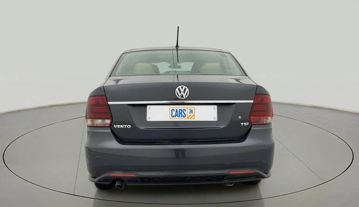 2020 Volkswagen Vento HIGHLINE 1.0L TSI, Petrol, Manual, 93,489 km, Back/Rear