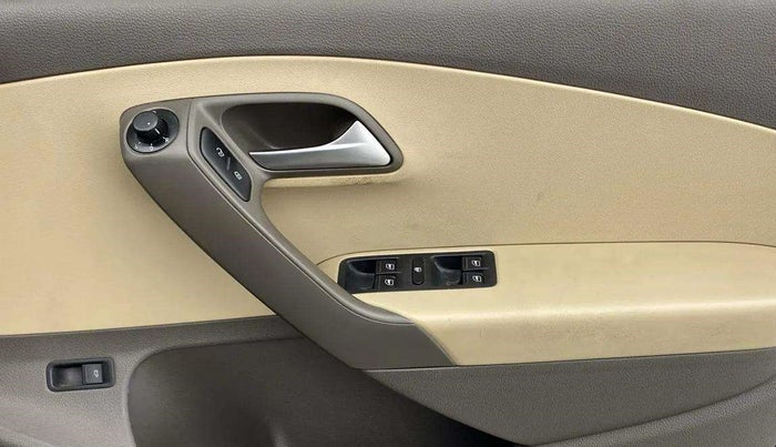 2020 Volkswagen Vento HIGHLINE 1.0L TSI, Petrol, Manual, 93,489 km, Driver Side Door Panels Control