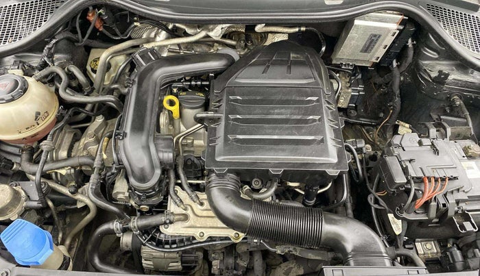 2020 Volkswagen Vento HIGHLINE 1.0L TSI, Petrol, Manual, 93,489 km, Engine View