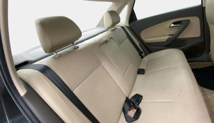 2020 Volkswagen Vento HIGHLINE 1.0L TSI, Petrol, Manual, 93,489 km, Right Side Rear Door Cabin