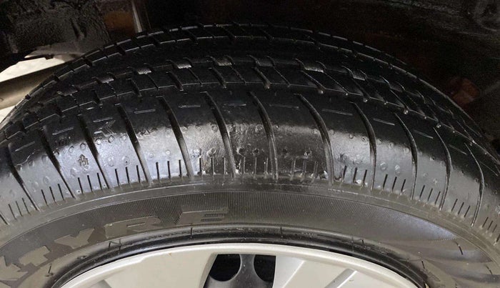 2023 Honda Amaze 1.2L I-VTEC S, Petrol, Manual, 4,904 km, Left Front Tyre Tread