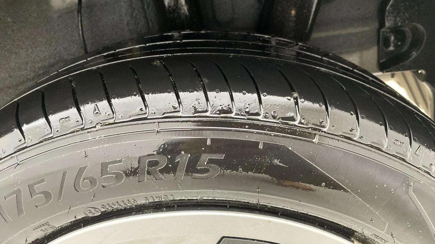 2024 Hyundai EXTER SX 1.2 MT, Petrol, Manual, 3,963 km, Left Rear Tyre Tread