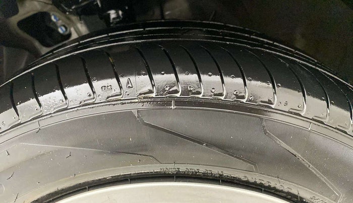 2024 Hyundai EXTER SX 1.2 MT, Petrol, Manual, 3,963 km, Left Front Tyre Tread