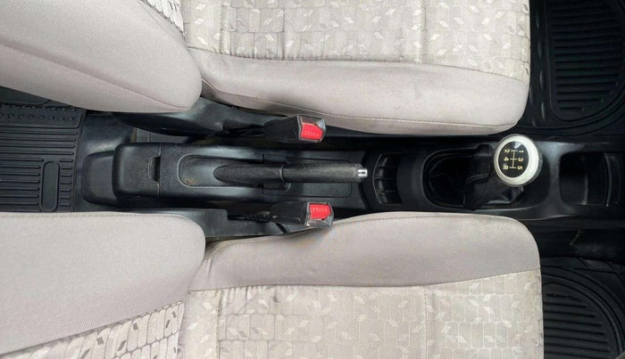 2015 Maruti Wagon R 1.0 VXI, Petrol, Manual, 89,215 km, Gear Lever