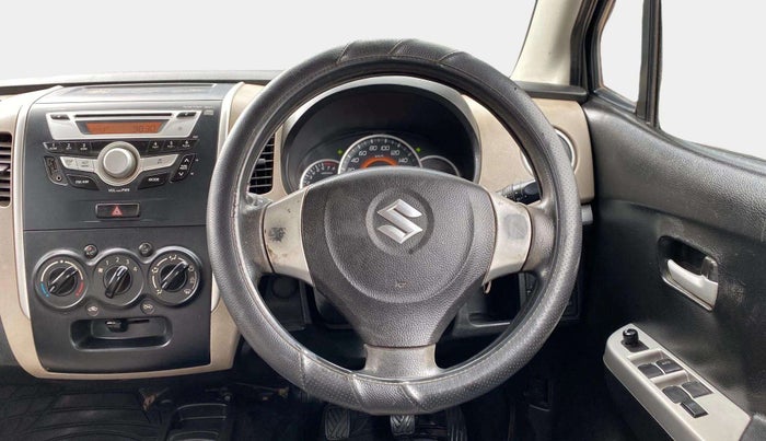 2015 Maruti Wagon R 1.0 VXI, Petrol, Manual, 89,215 km, Steering Wheel Close Up