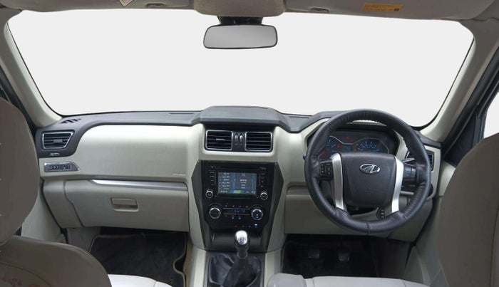 2017 Mahindra Scorpio S10 2WD INTELLI-HYBRID, Diesel, Manual, 92,402 km, Dashboard