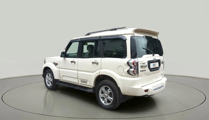 2017 Mahindra Scorpio S10 2WD INTELLI-HYBRID, Diesel, Manual, 92,402 km, Left Back Diagonal