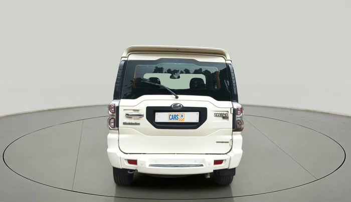 2017 Mahindra Scorpio S10 2WD INTELLI-HYBRID, Diesel, Manual, 92,402 km, Back/Rear