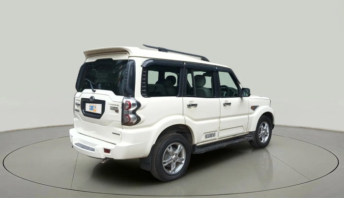 2017 Mahindra Scorpio S10 2WD INTELLI-HYBRID, Diesel, Manual, 92,402 km, Right Back Diagonal