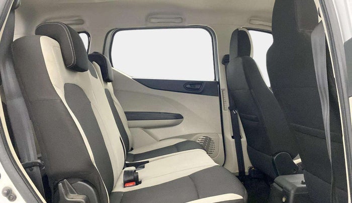 2020 Renault TRIBER RXT, Petrol, Manual, 13,206 km, Right Side Rear Door Cabin