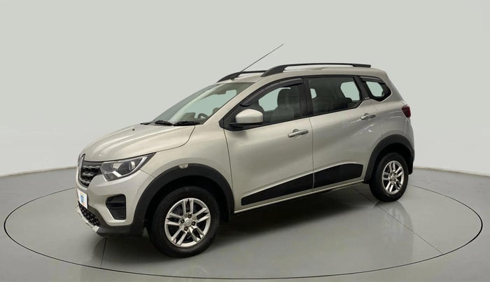 2020 Renault TRIBER RXT, Petrol, Manual, 13,206 km, Left Front Diagonal