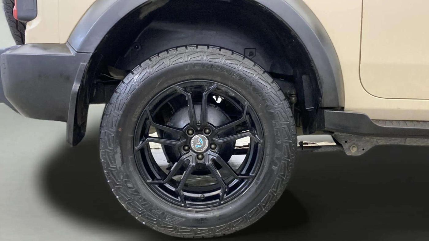 2020 Mahindra Thar LX  P 4WD AT CONVERTIBLE, Petrol, Automatic, 20,870 km, Right Rear Wheel