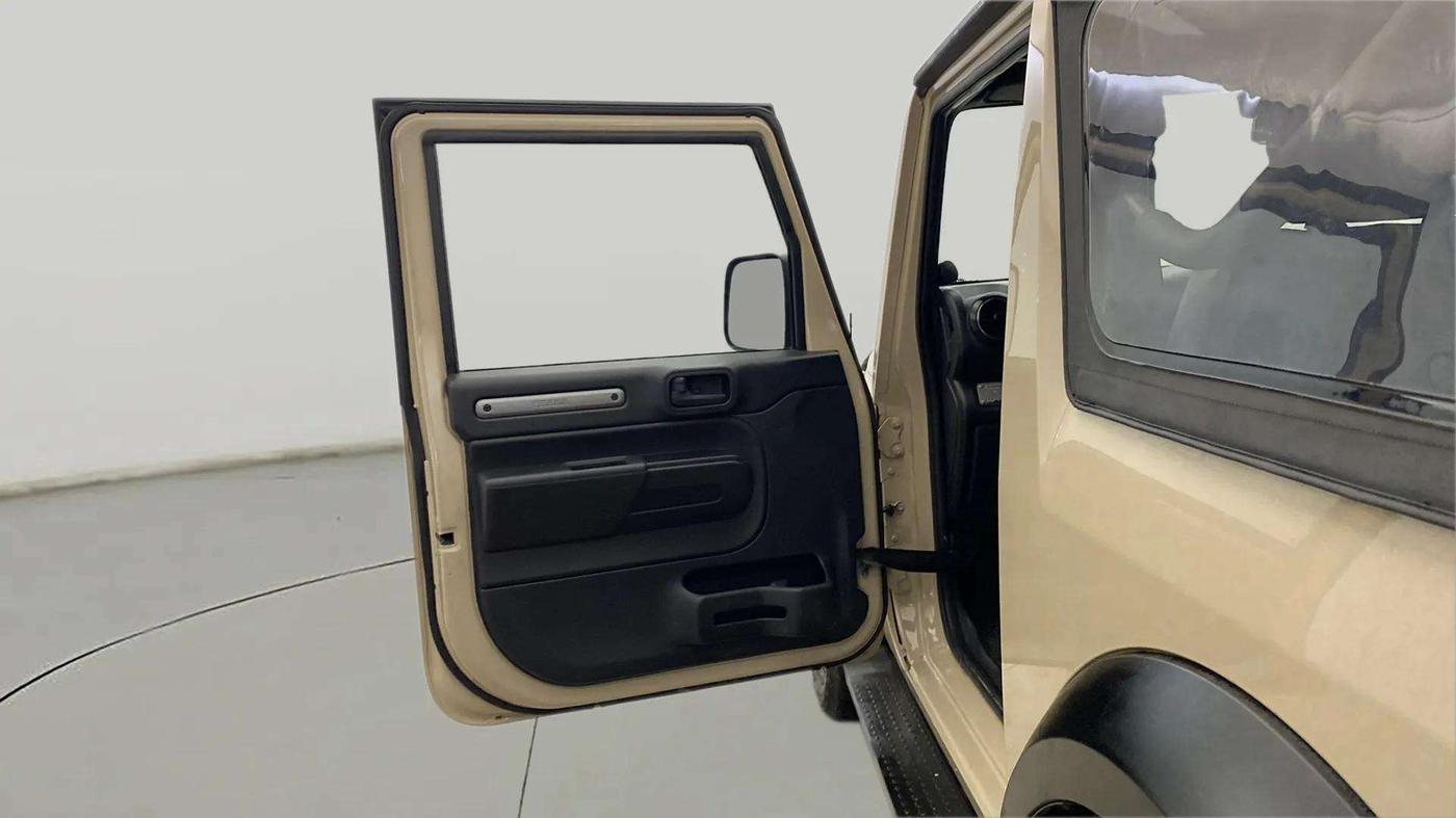 2020 Mahindra Thar LX  P 4WD AT CONVERTIBLE, Petrol, Automatic, 20,870 km, LHS Front Door