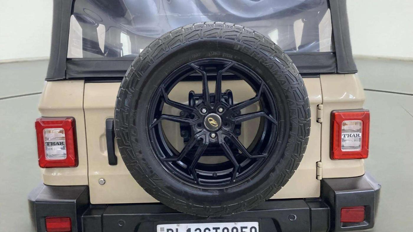 2020 Mahindra Thar LX  P 4WD AT CONVERTIBLE, Petrol, Automatic, 20,870 km, Spare Tyre