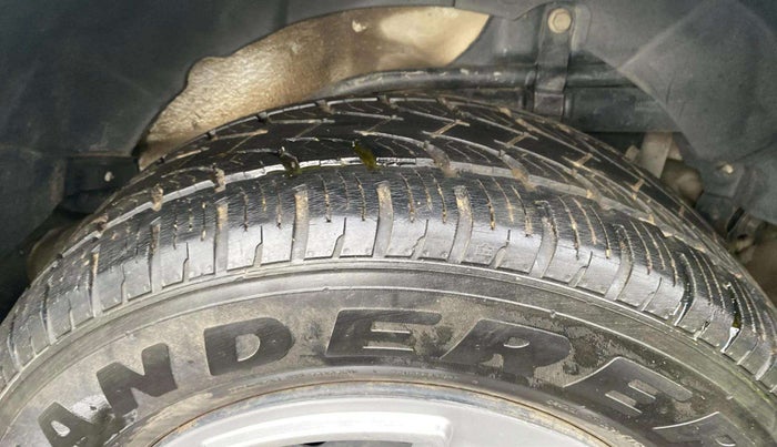 2017 Mahindra XUV500 W6, Diesel, Manual, 1,14,292 km, Left Rear Tyre Tread