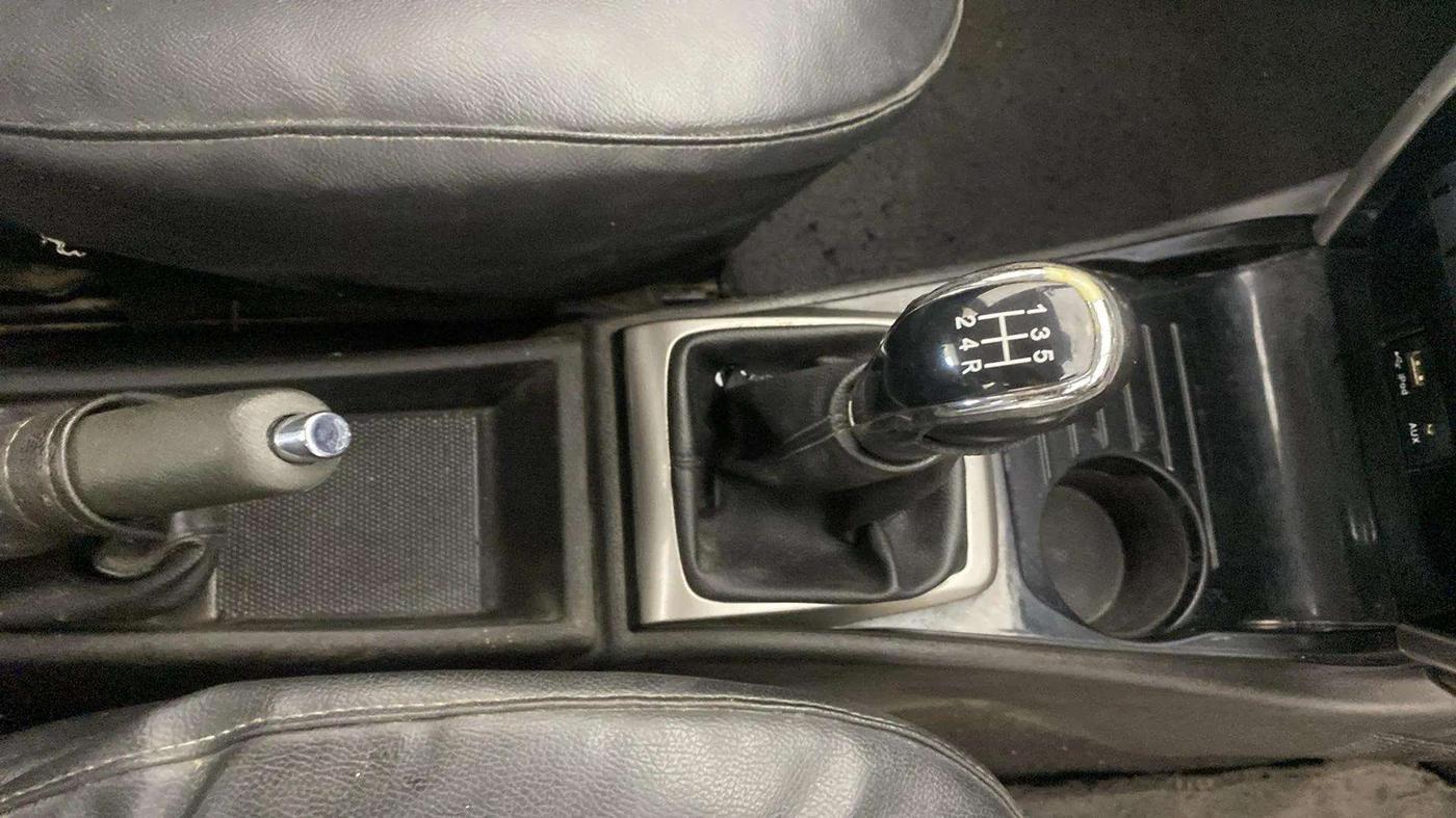 2017 Tata Zest XMS PETROL, Petrol, Manual, 68,526 km, Gear Lever