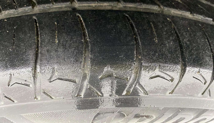 2019 Maruti New Wagon-R ZXI 1.2 AMT, Petrol, Automatic, 71,751 km, Left Front Tyre Tread
