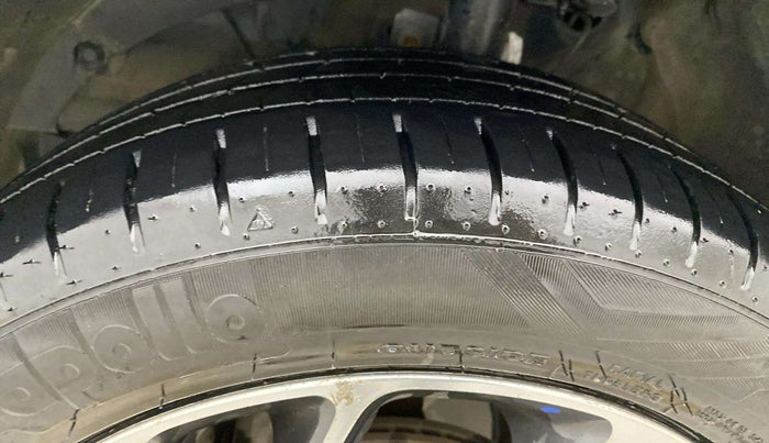 2021 Maruti Baleno ZETA PETROL 1.2, CNG, Manual, 38,782 km, Left Front Tyre Tread