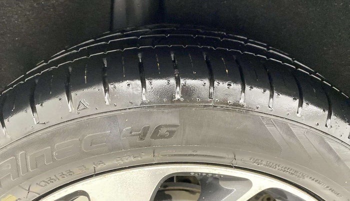 2021 Maruti Baleno ZETA PETROL 1.2, CNG, Manual, 38,782 km, Right Rear Tyre Tread