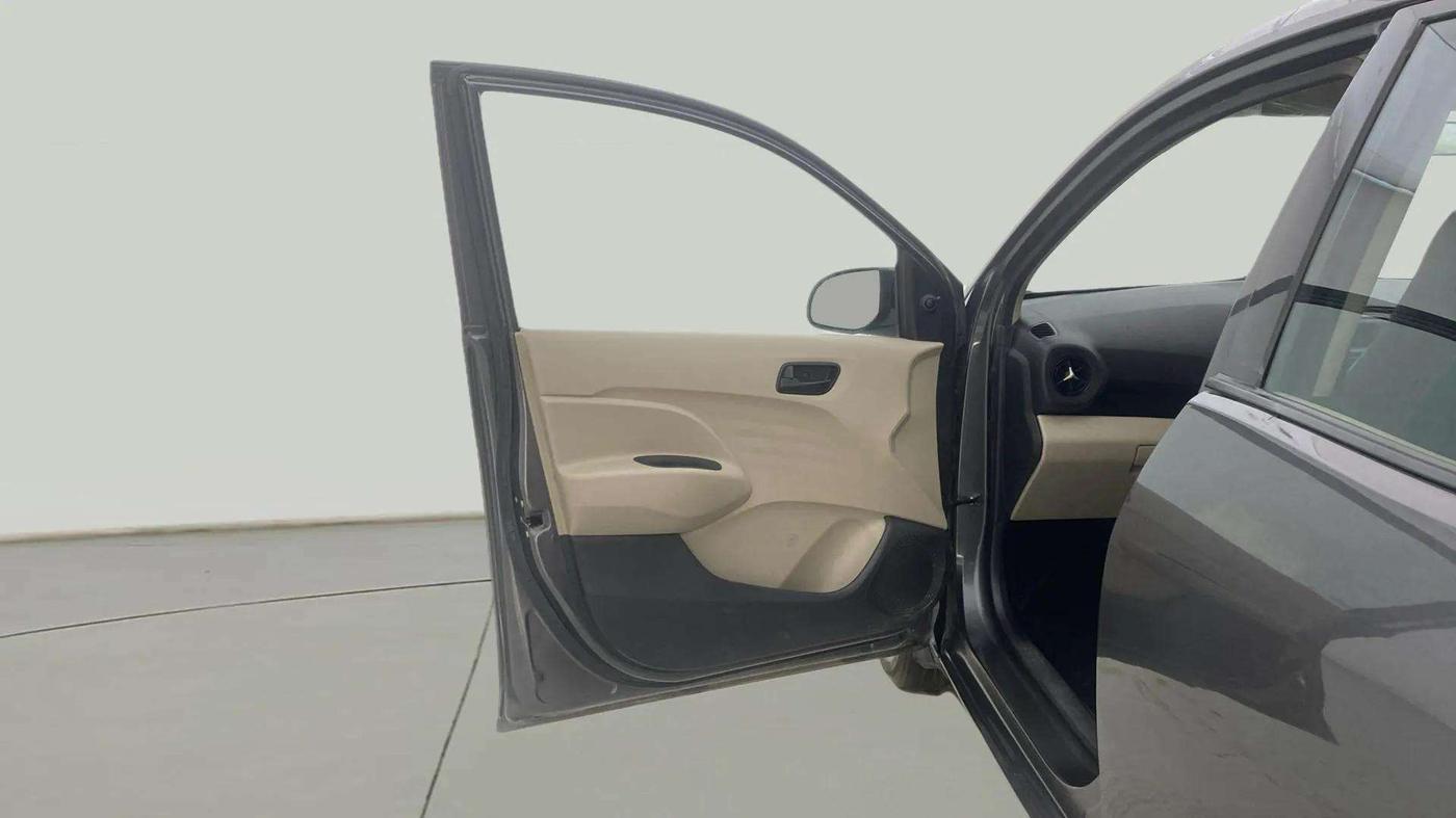 2020 Hyundai NEW SANTRO MAGNA, Petrol, Manual, 62,327 km, LHS Front Door