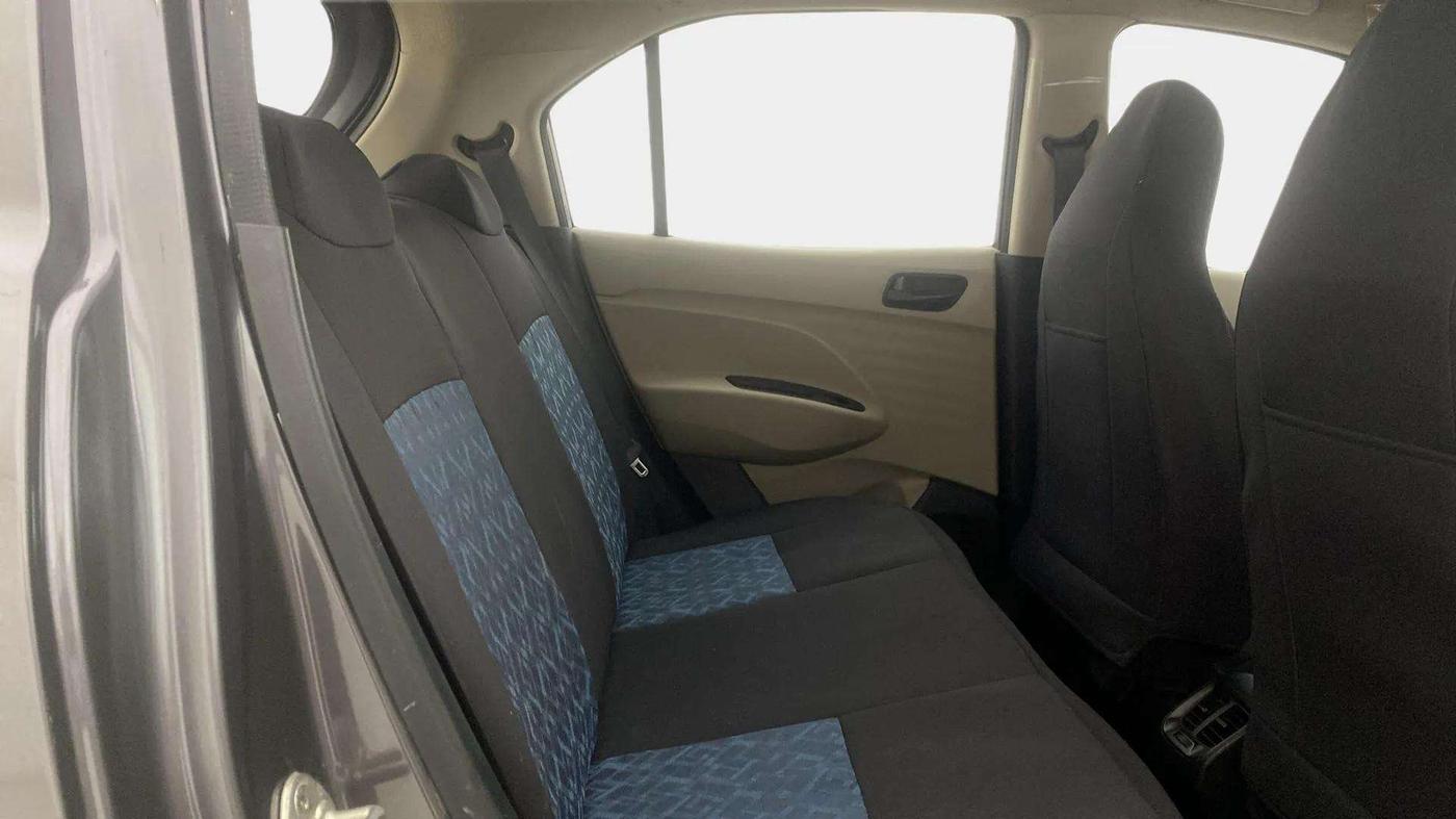 2020 Hyundai NEW SANTRO MAGNA, Petrol, Manual, 62,327 km, Right Side Rear Door Cabin