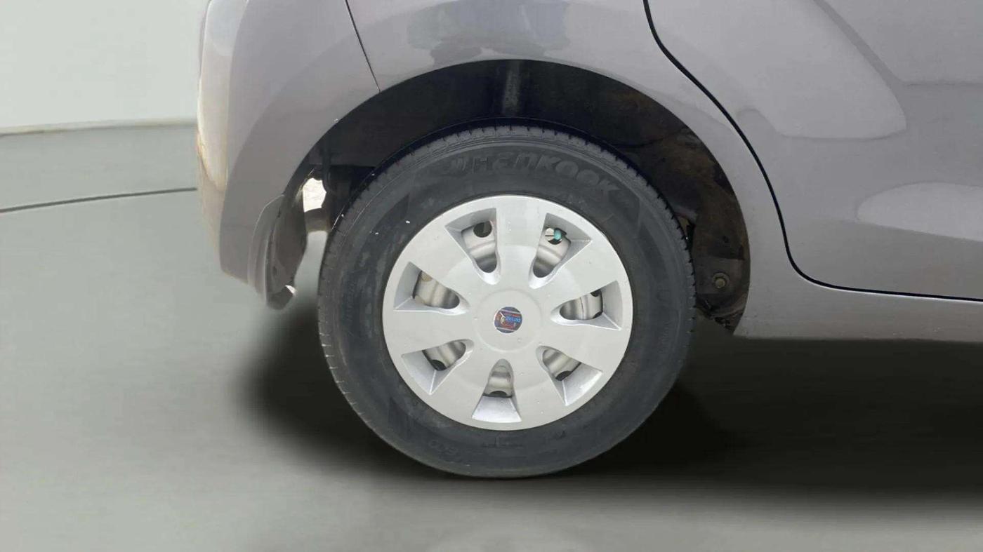 2020 Hyundai NEW SANTRO MAGNA, Petrol, Manual, 62,327 km, Right Rear Wheel