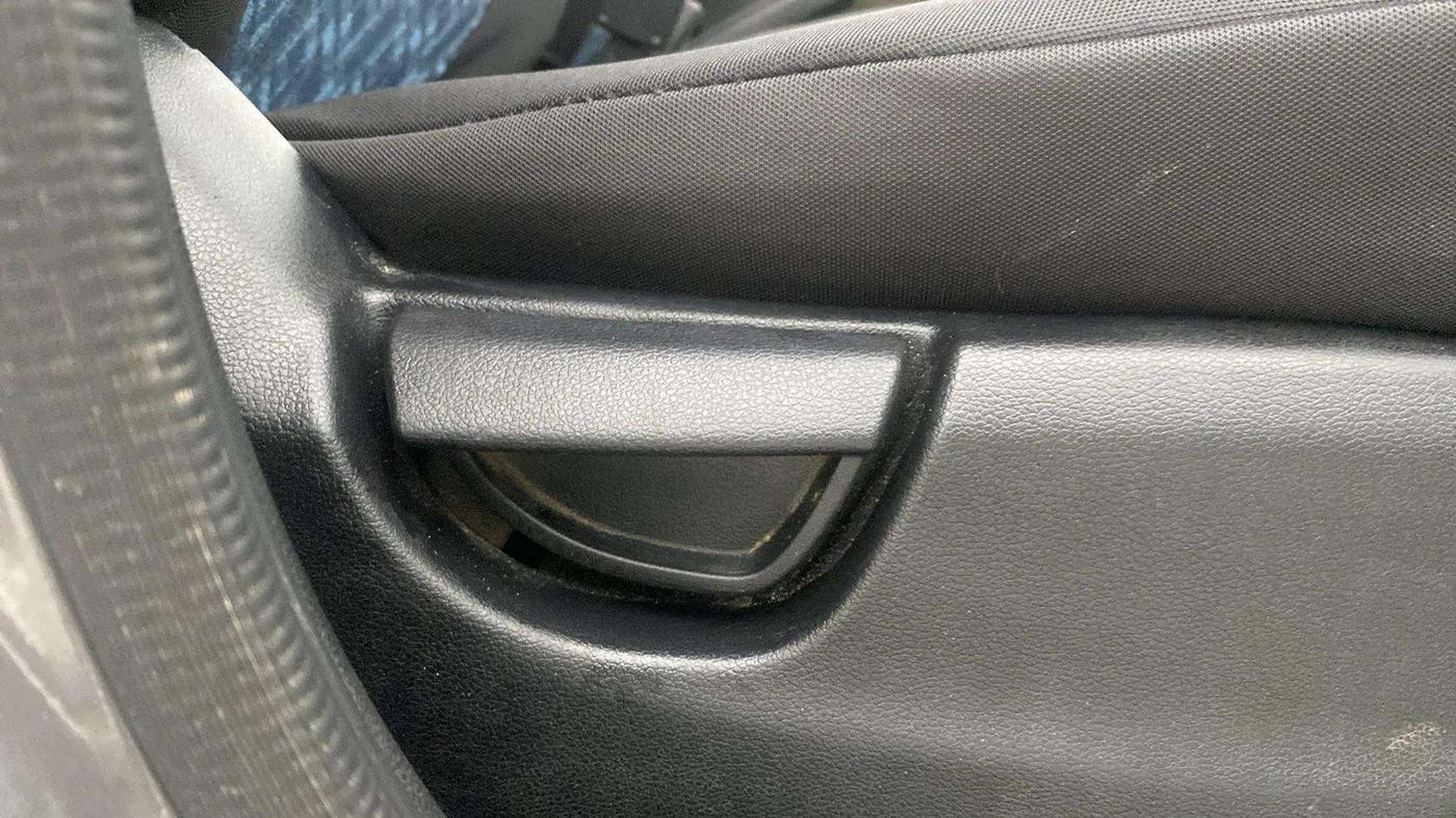 2020 Hyundai NEW SANTRO MAGNA, Petrol, Manual, 62,327 km, Driver Side Adjustment Panel