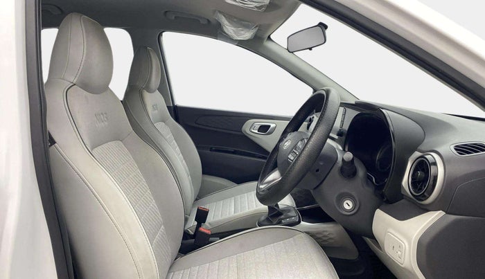 2024 Hyundai GRAND I10 NIOS SPORTZ AMT 1.2 KAPPA VTVT, Petrol, Automatic, 19,870 km, Right Side Front Door Cabin