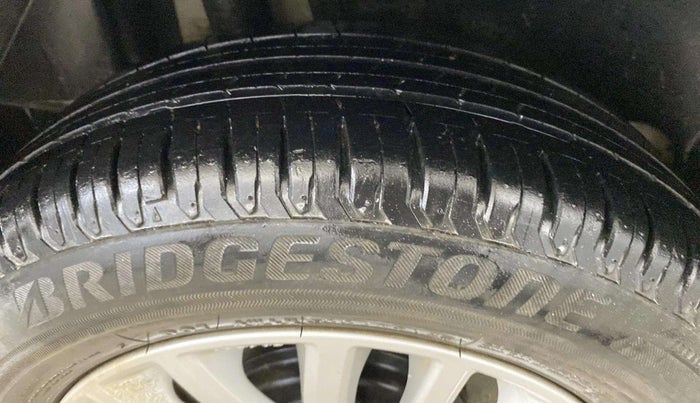 2018 Maruti Dzire ZXI, Petrol, Manual, 49,380 km, Left Front Tyre Tread
